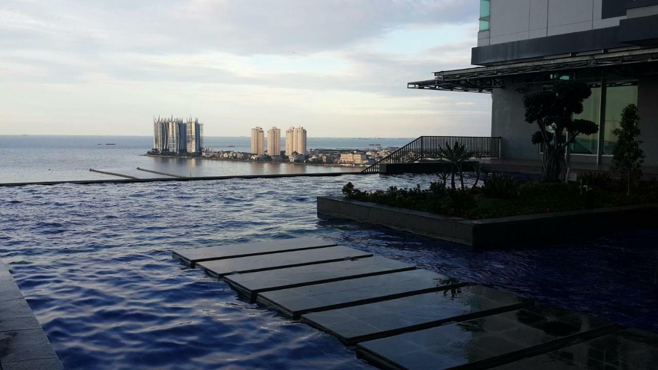 Robert'S Condominium Jakarta Exterior foto